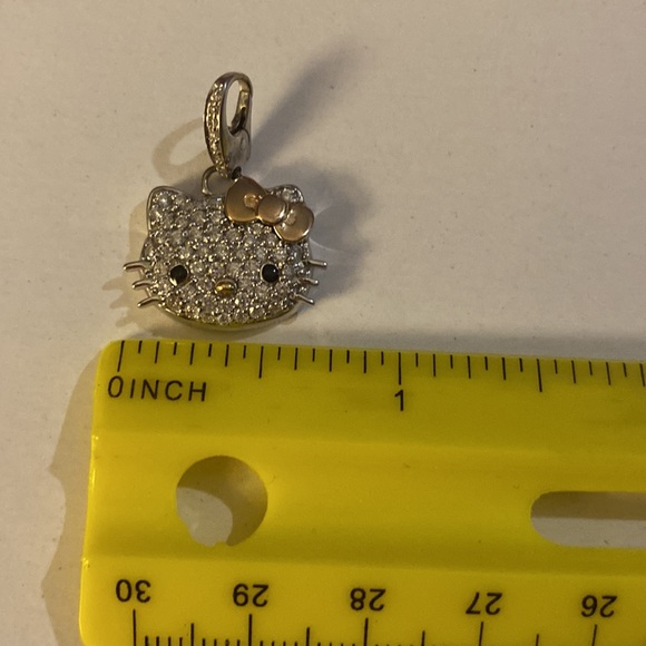 Kimora lee Simmons hello kitty pendant 18k diamonds - Picture 8 of 8